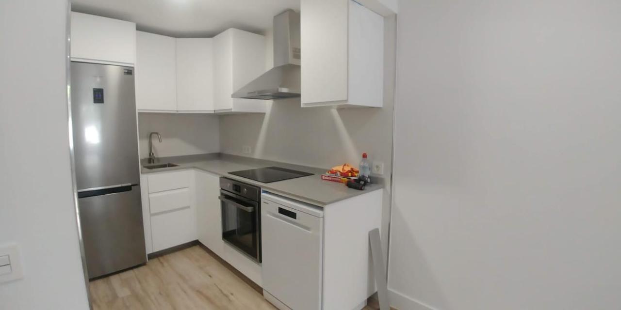 Апартаменти Comodo Apartamento En Zona Antigua Dos Понтеведра Екстер'єр фото