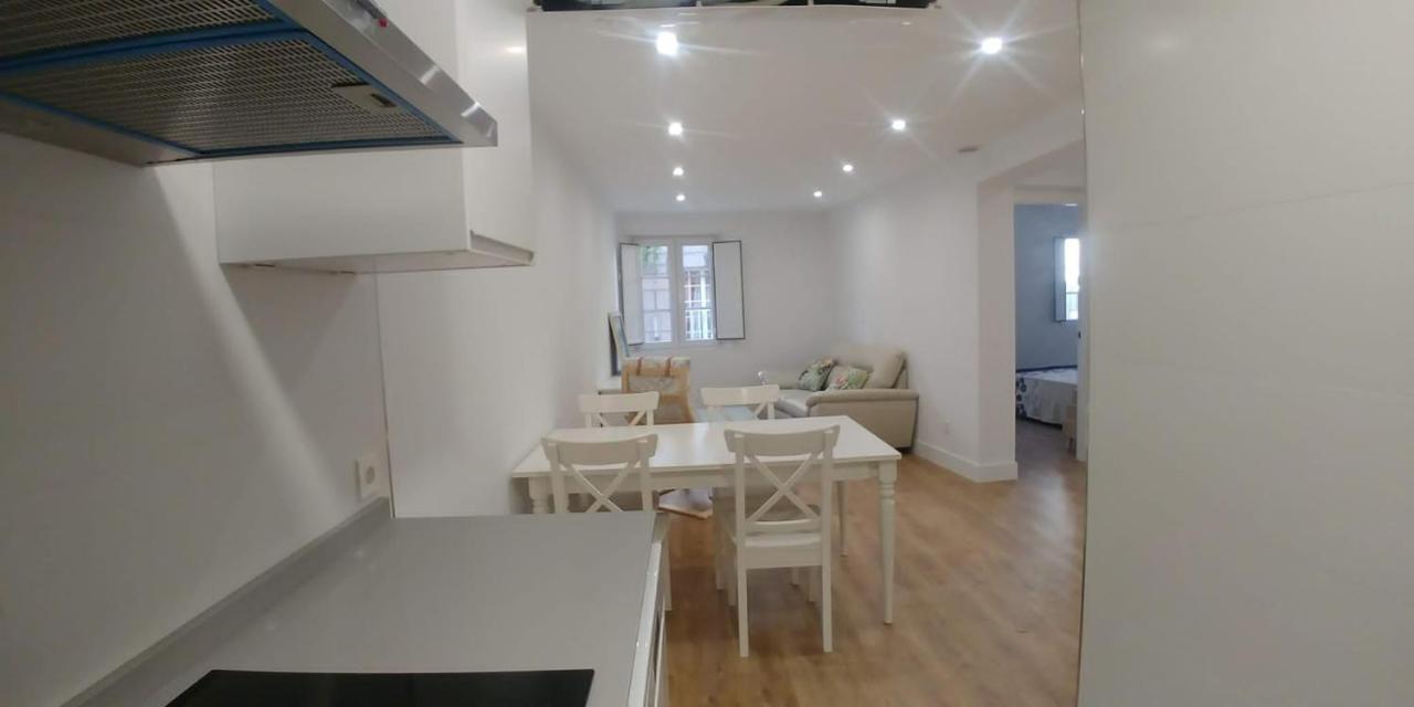 Апартаменти Comodo Apartamento En Zona Antigua Dos Понтеведра Екстер'єр фото