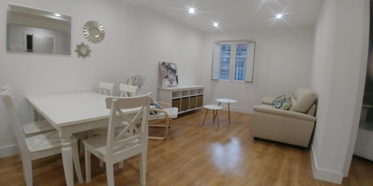 Апартаменти Comodo Apartamento En Zona Antigua Dos Понтеведра Екстер'єр фото